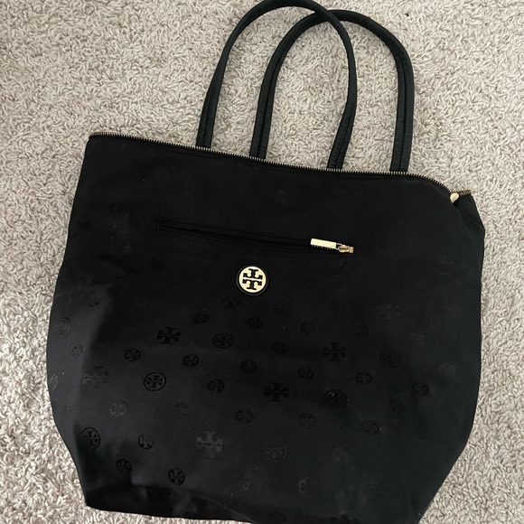 Tory Burch black bag - Picture 7 of 10